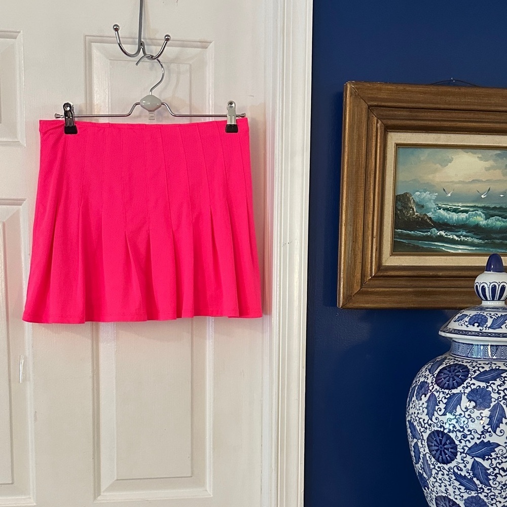 NWOT Women’s Tail Eleonora 14.5in Highlighter Pink Pleated Tennis Skirt Size M